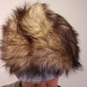 Michael Kors knit Winter Hat with Faux Fur